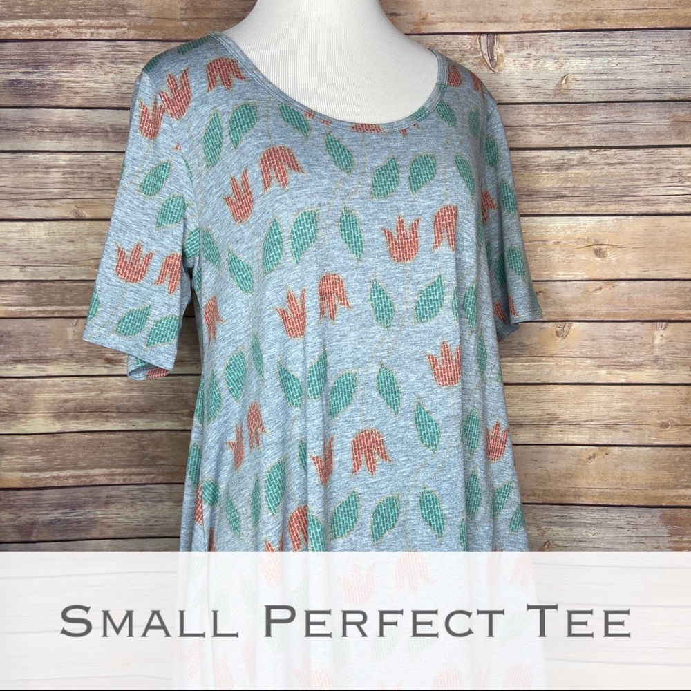 NWT Perfect T - tulips 🌷